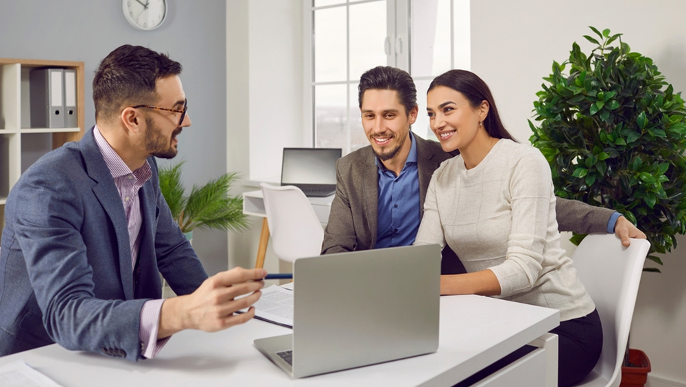 Top 7 Reasons to Choose Karan Singh – The Best Life Insurance Broker in Calgary